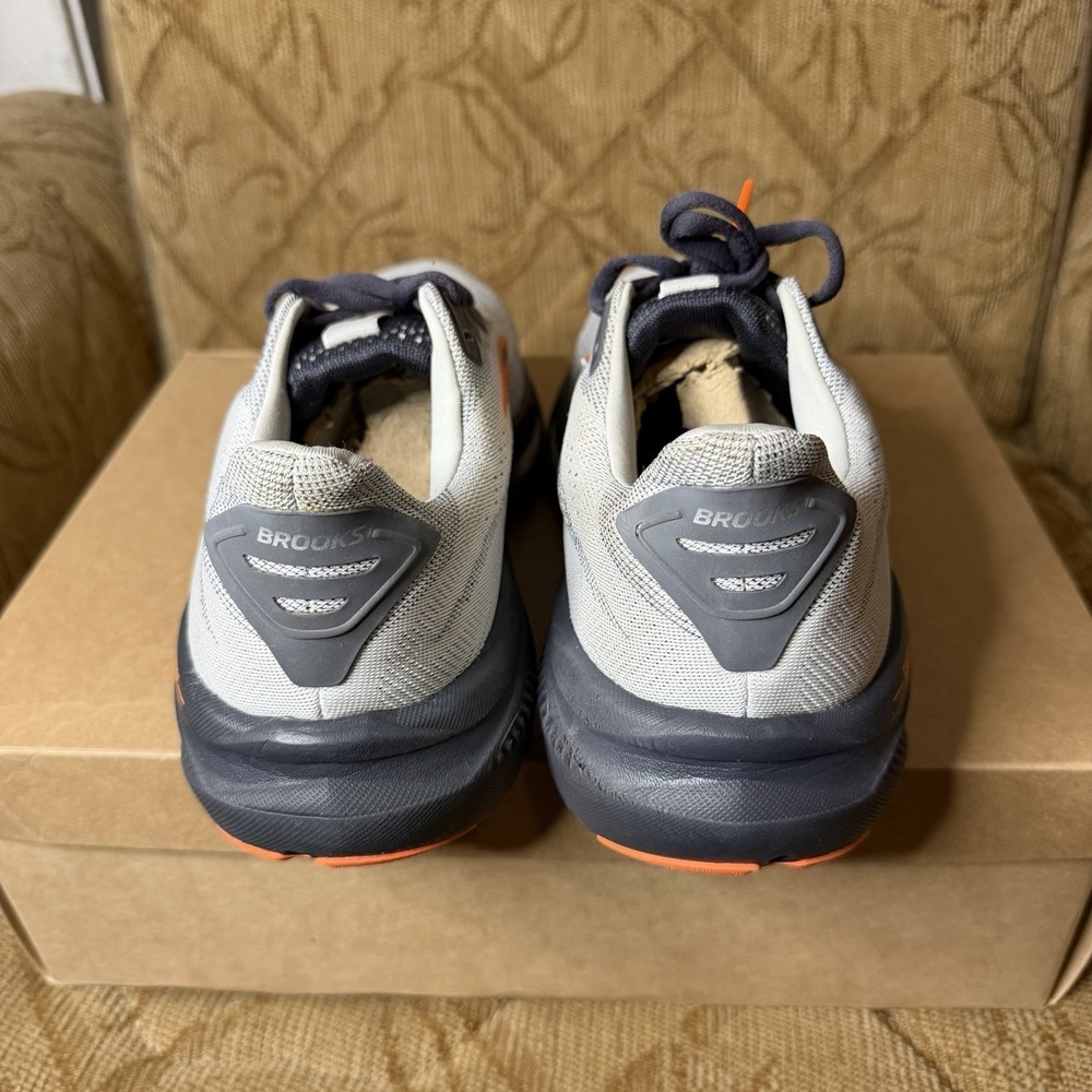 Brooks Ghost 17 Gray Black Orange Running Shoes 1104422E048 Mens Size 8 2E Nice - Picture 6 of 9